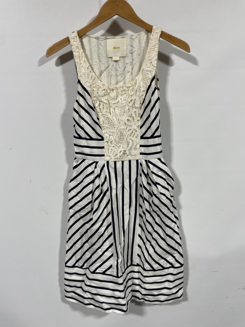 Maeve Sleeveless Lace Yoke Striped Dress - White/Navy